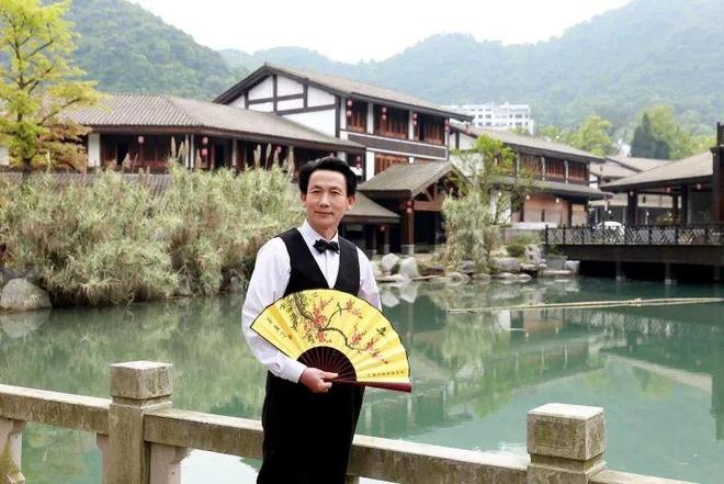 沉心浸润50年 昌新保和他的剪纸梦